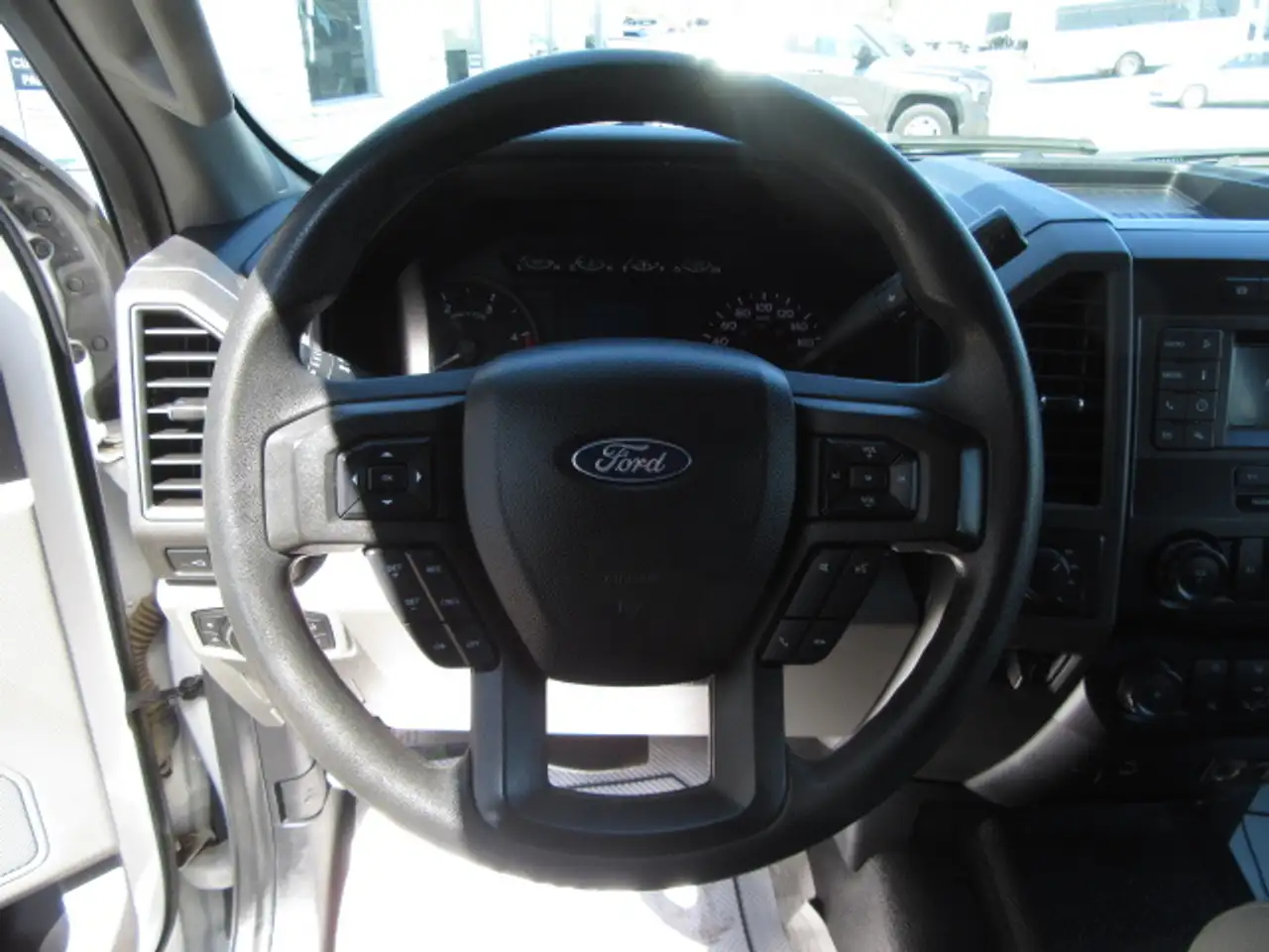 Ford F 550 снимка Ford F 550