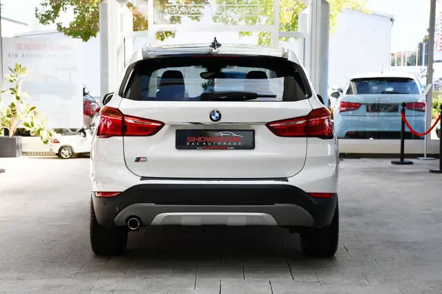 BMW X1 view 6