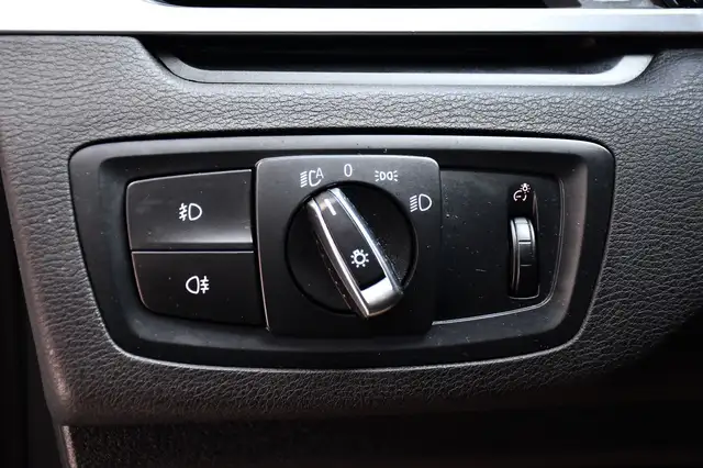 BMW X1 view 9