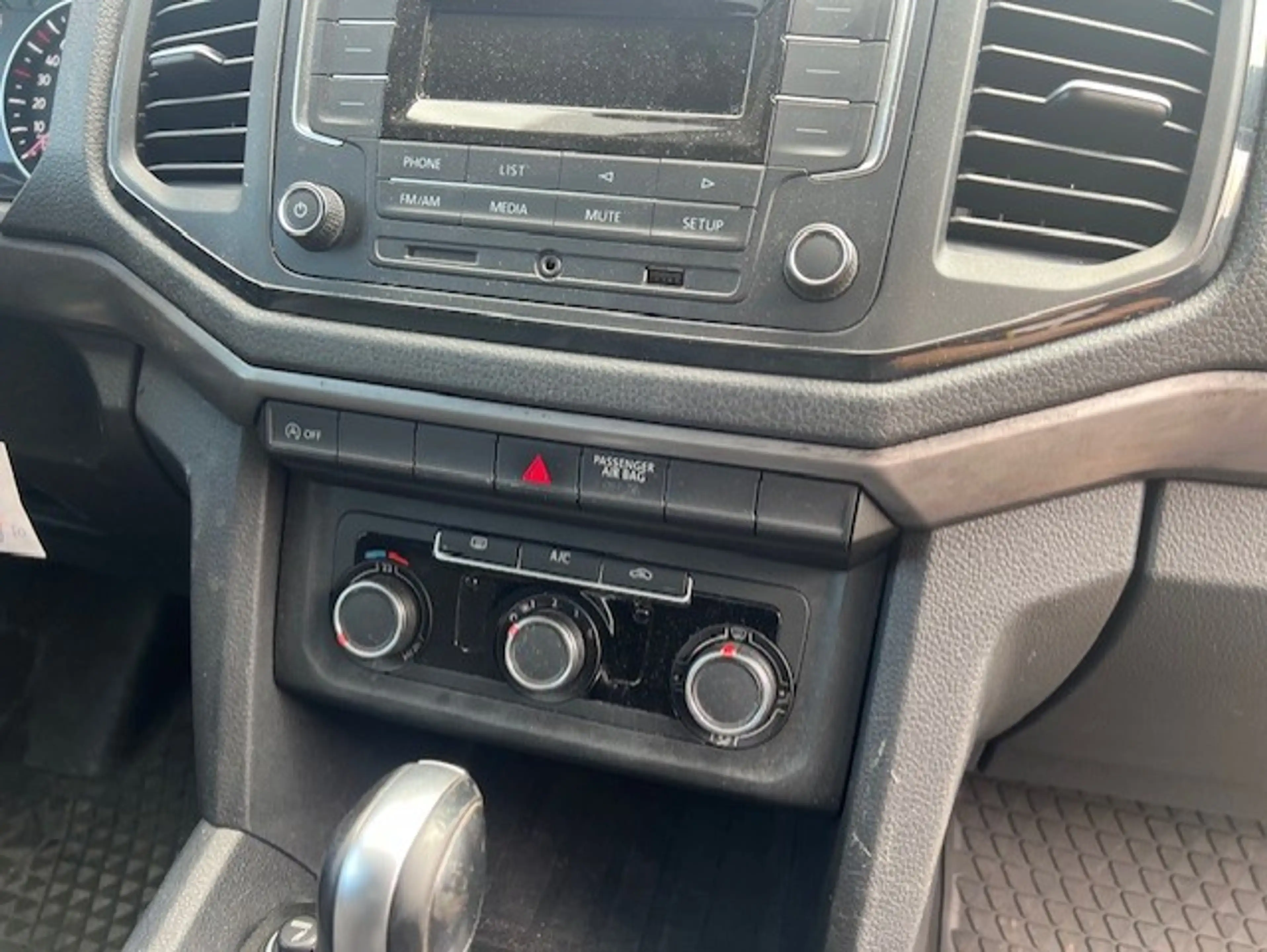 Volkswagen Amarok 3.0 TDI V6 4Motion Plus Cab Comfortline AUT. AIRCO — photo 10