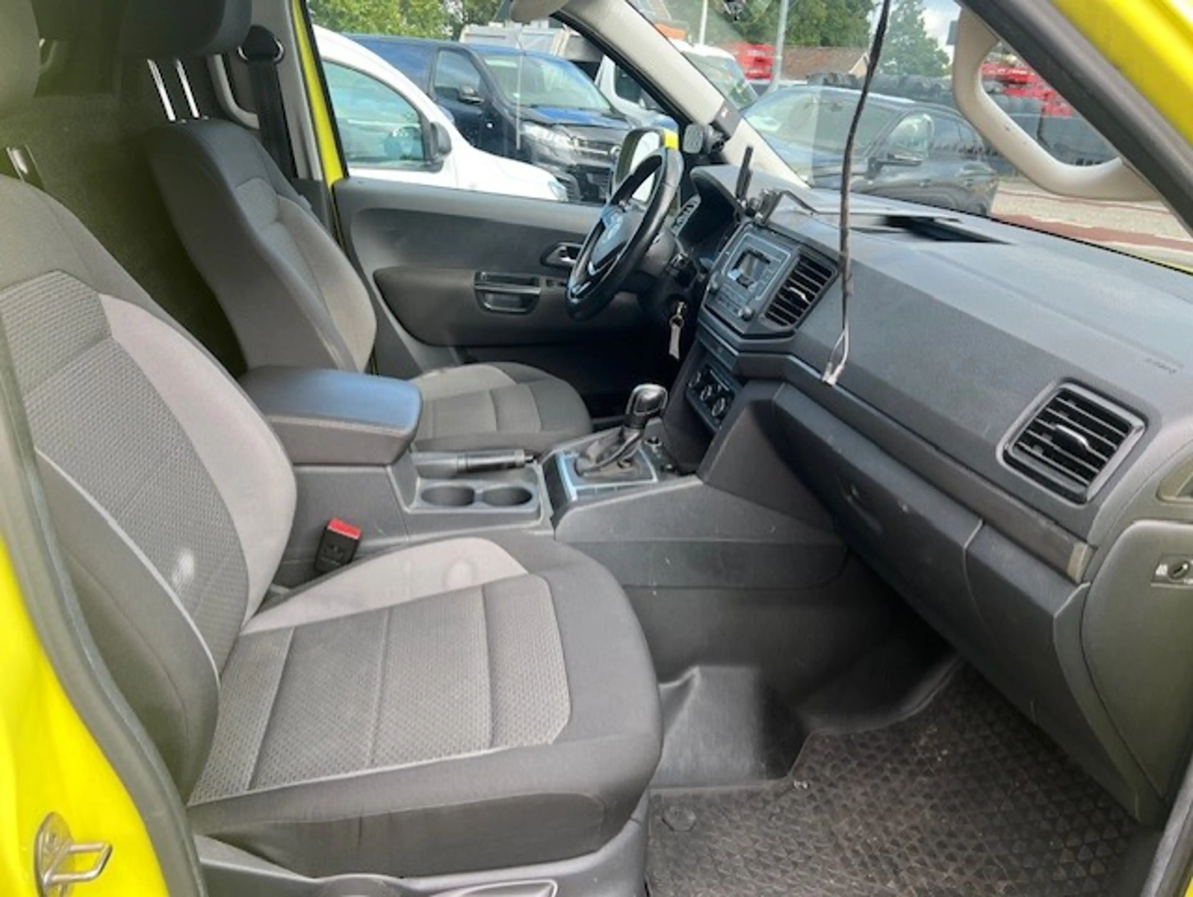Volkswagen Amarok 3.0 TDI V6 4Motion Plus Cab Comfortline AUT. AIRCO — photo 6