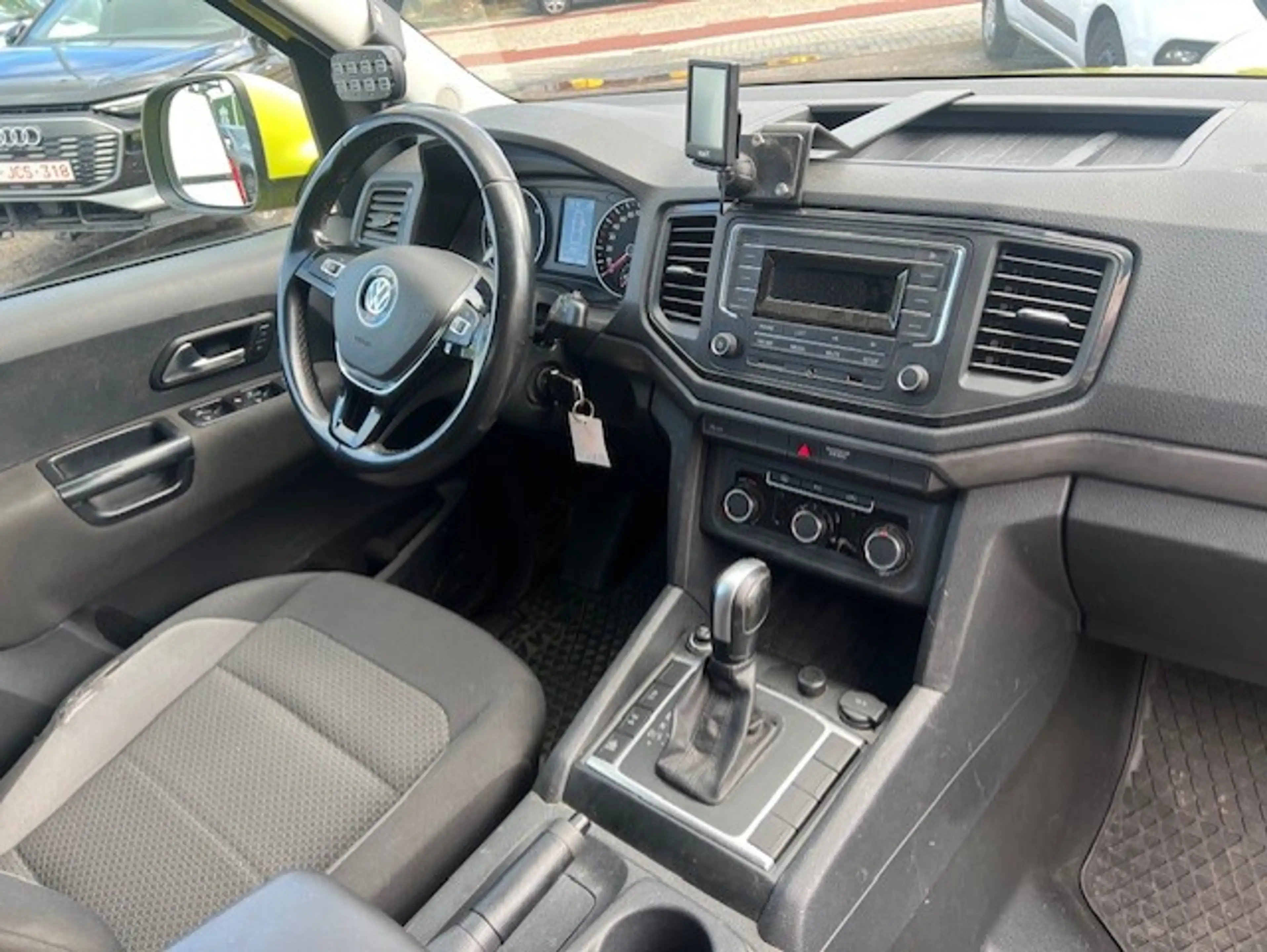 Volkswagen Amarok 3.0 TDI V6 4Motion Plus Cab Comfortline AUT. AIRCO — photo 7