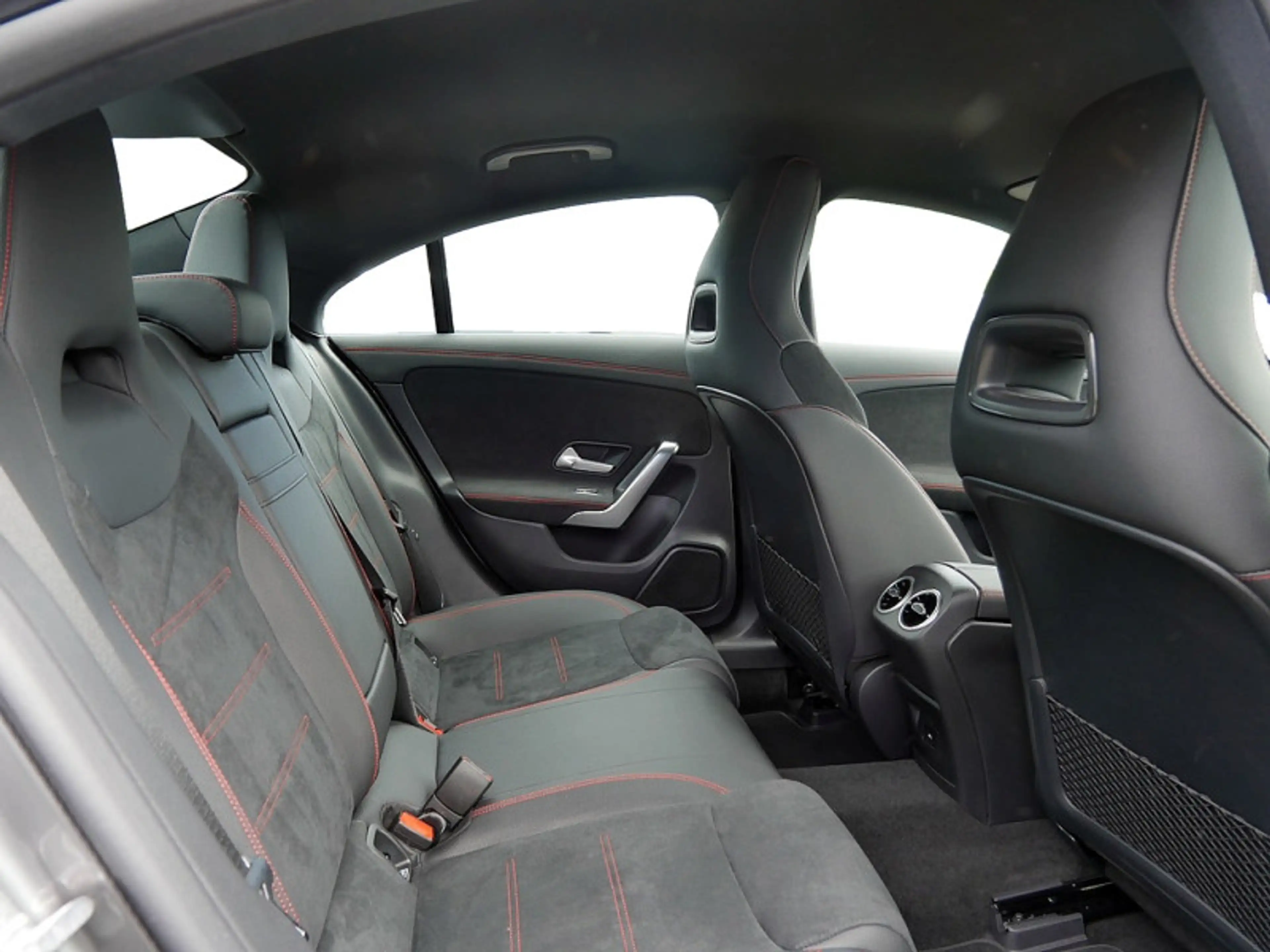 Mercedes-Benz CLA 220 4M Coupé , AMG MULTI 360 DISTR KAMERA — photo 8