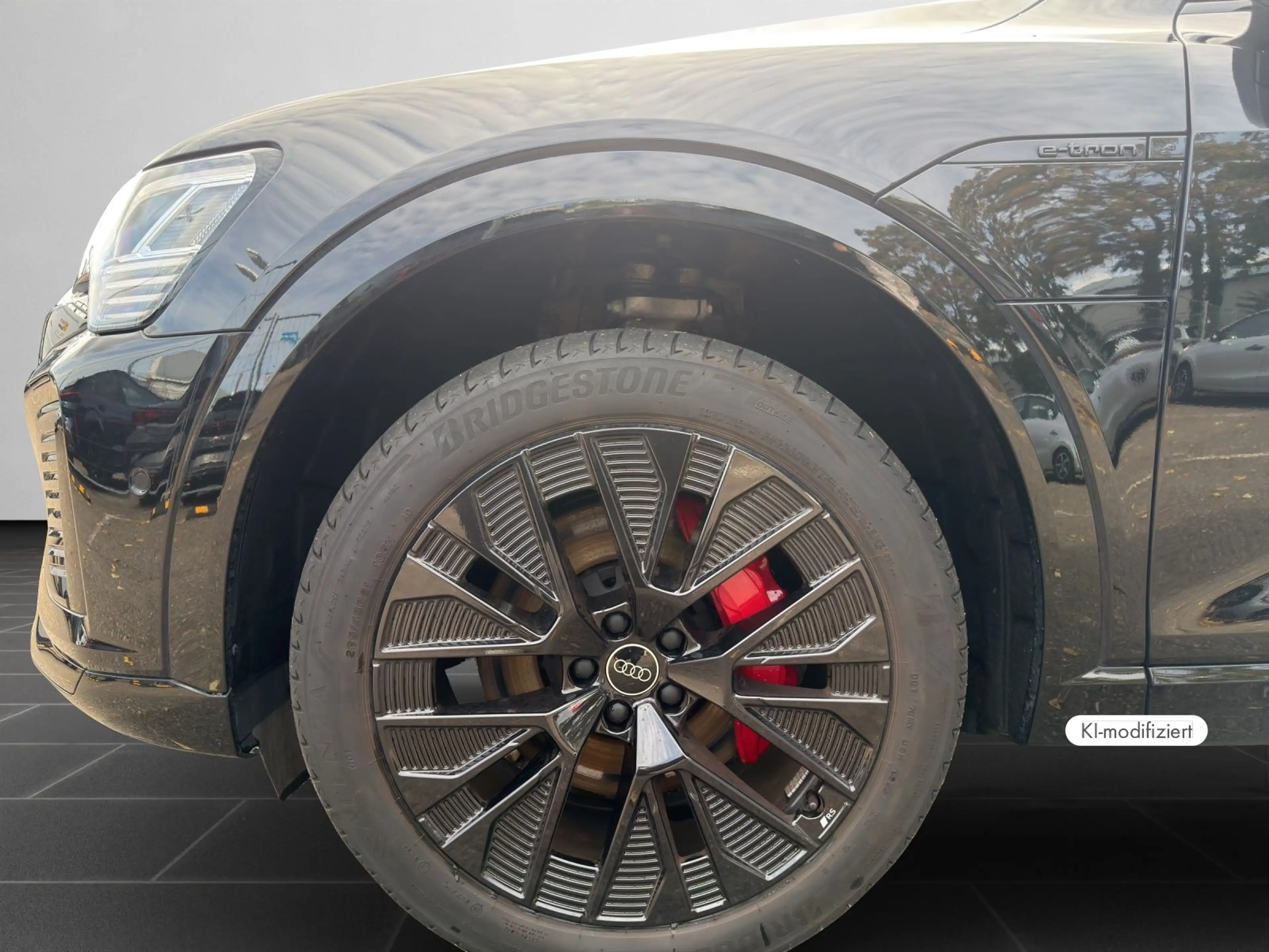 Audi Q8 e-tron 50 e-tron S line PANO AHK B& — photo 8