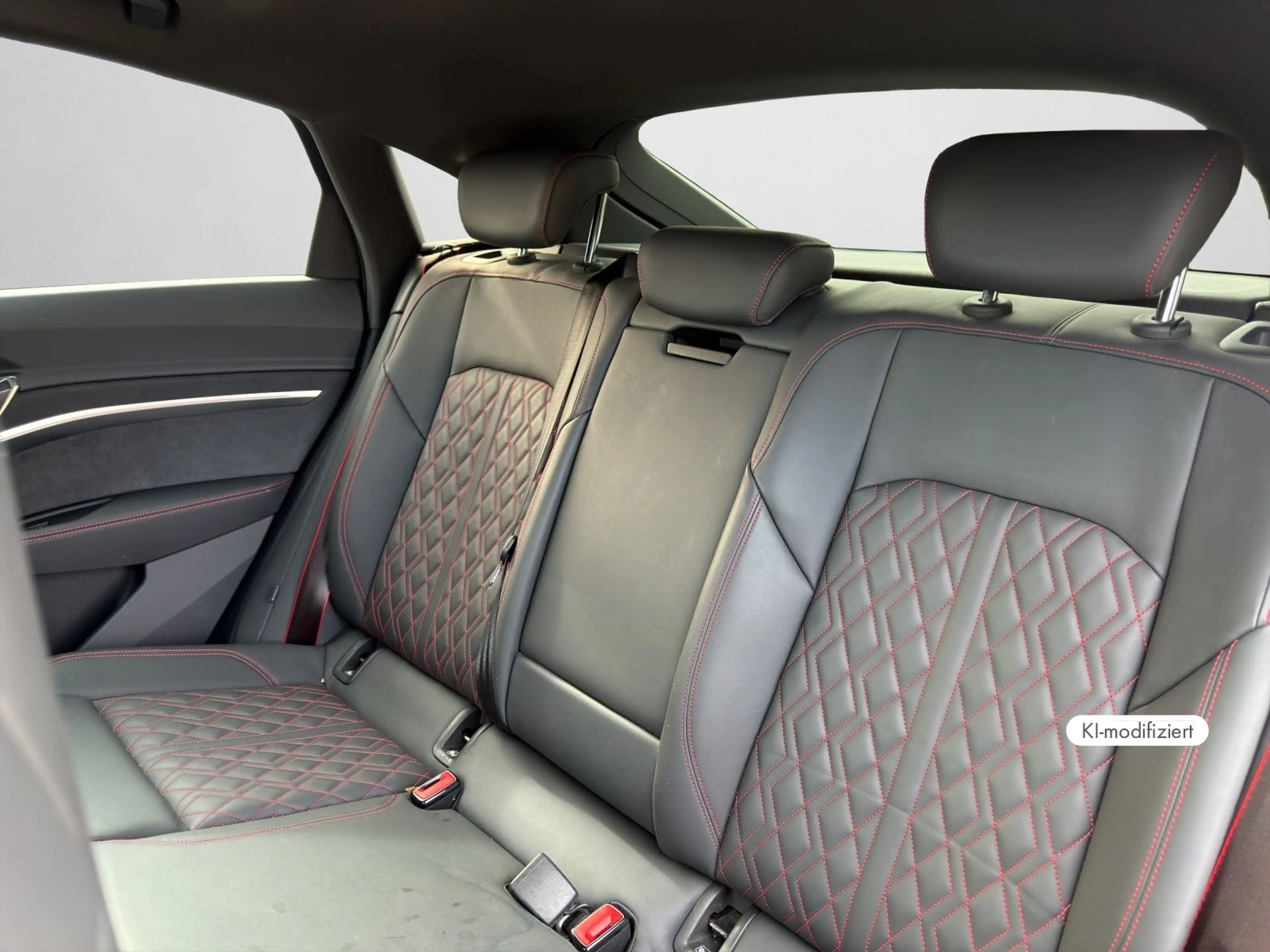 Audi Q8 e-tron 50 e-tron S line PANO AHK B& — photo 14