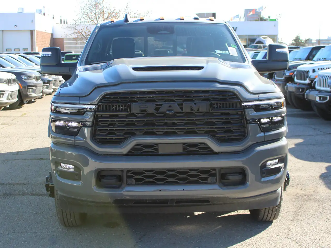 RAM 3500 снимка RAM 3500