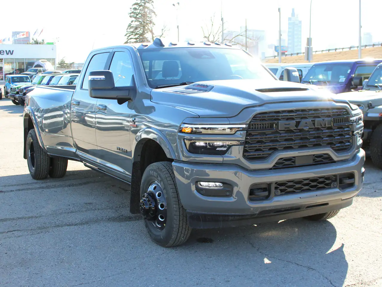 RAM 3500 снимка RAM 3500