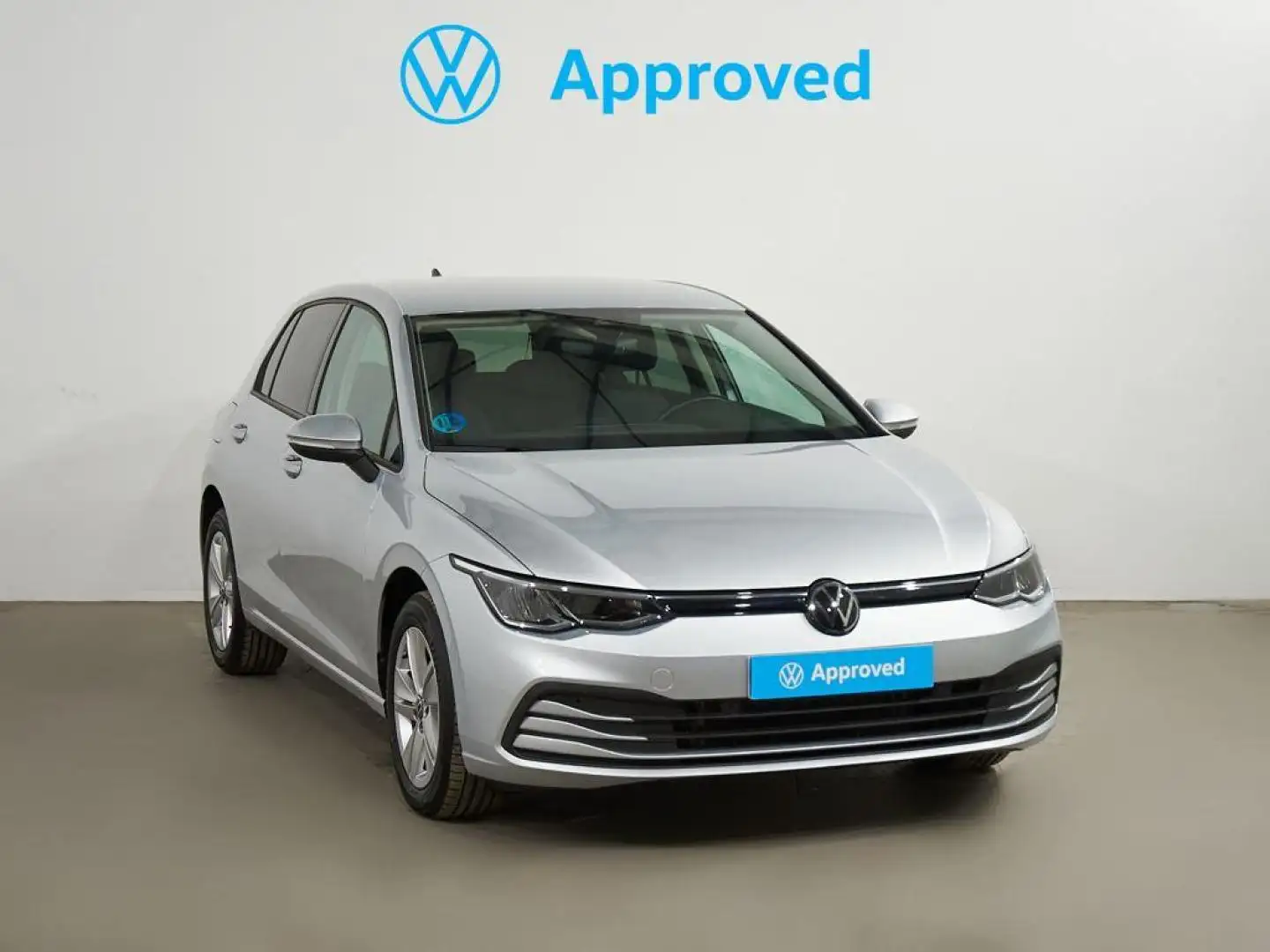 Volkswagen Golf 1.0 eTSI Life DSG 81kW Plateado - 1