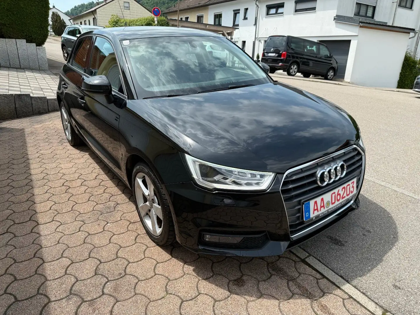Audi A1 Sportback sport Schwarz - 2