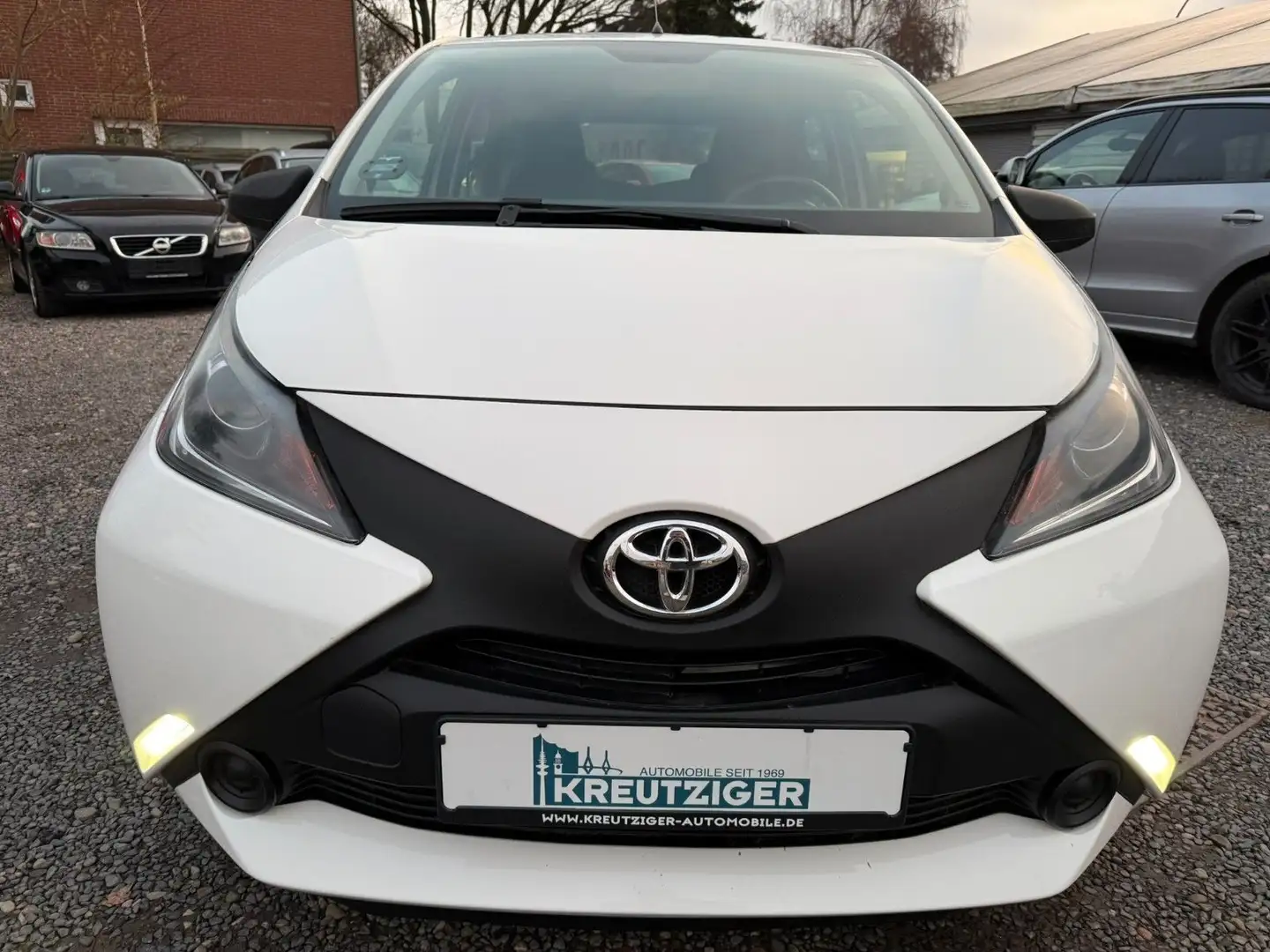 Toyota Aygo AYGO x Weiß - 2
