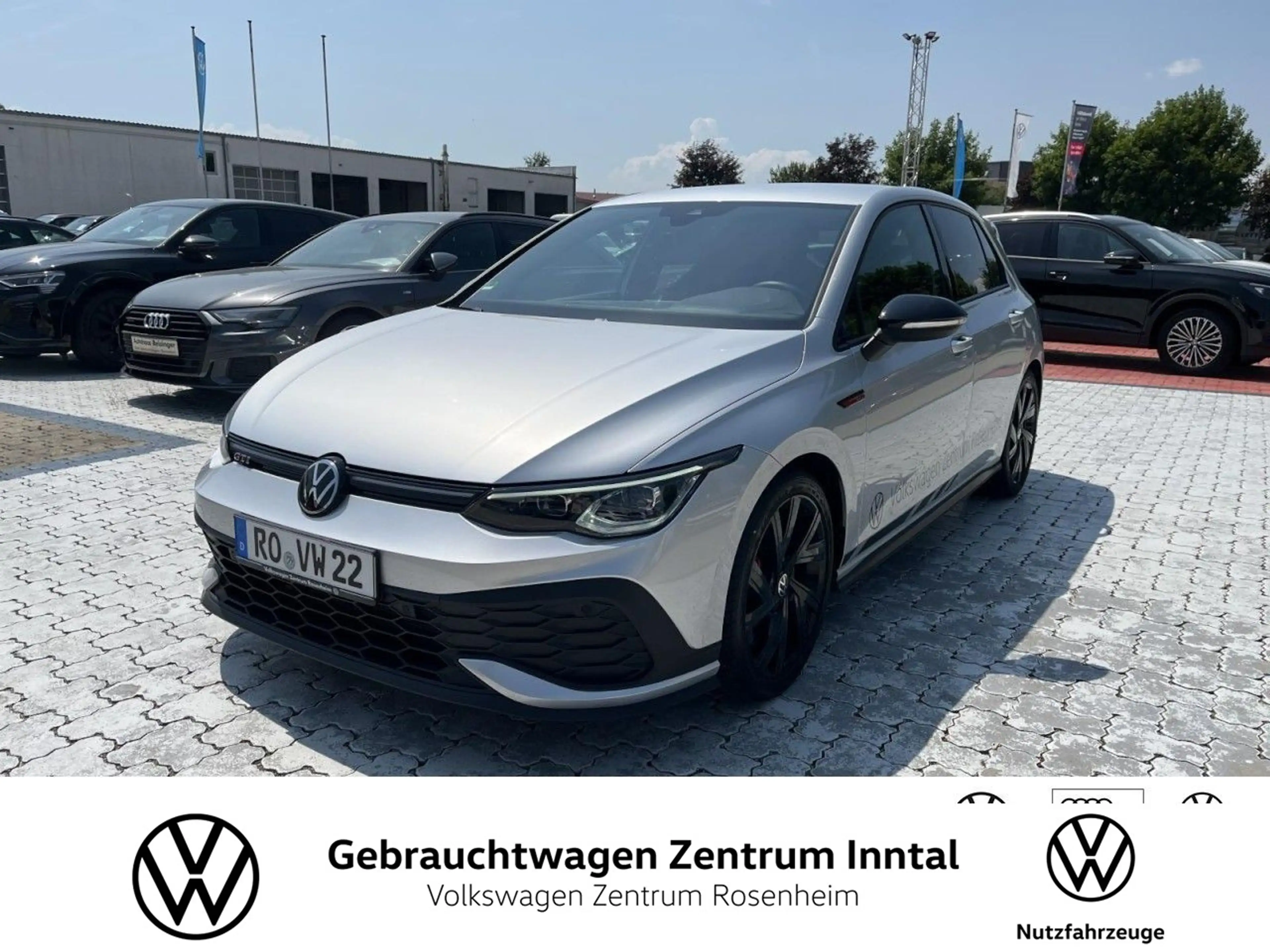 Volkswagen Golf GTI Golf VIII 2.0 l GTI Clubsport (Black Style+Navi+
