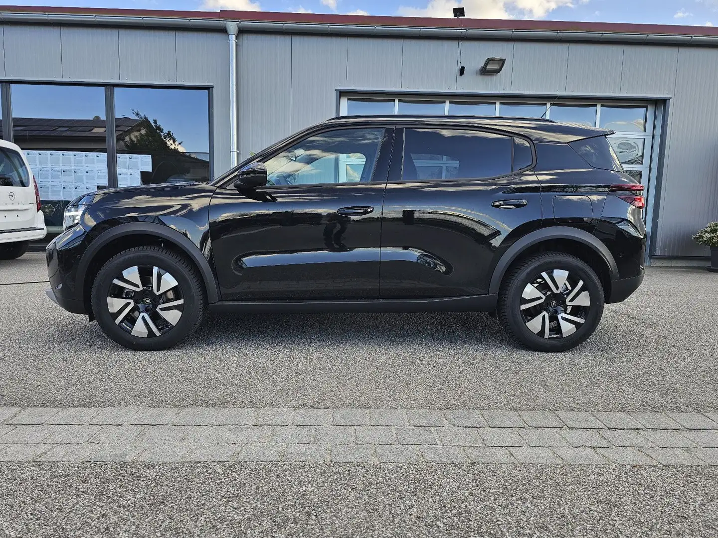 Opel Frontera Electric GS TECH-PAKET-GS*ONBOARD*ALLW. Negro - 2