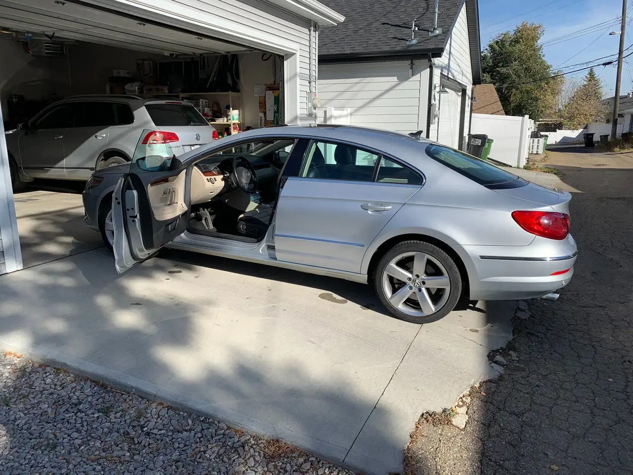 Volkswagen Passat CC снимка Volkswagen Passat CC