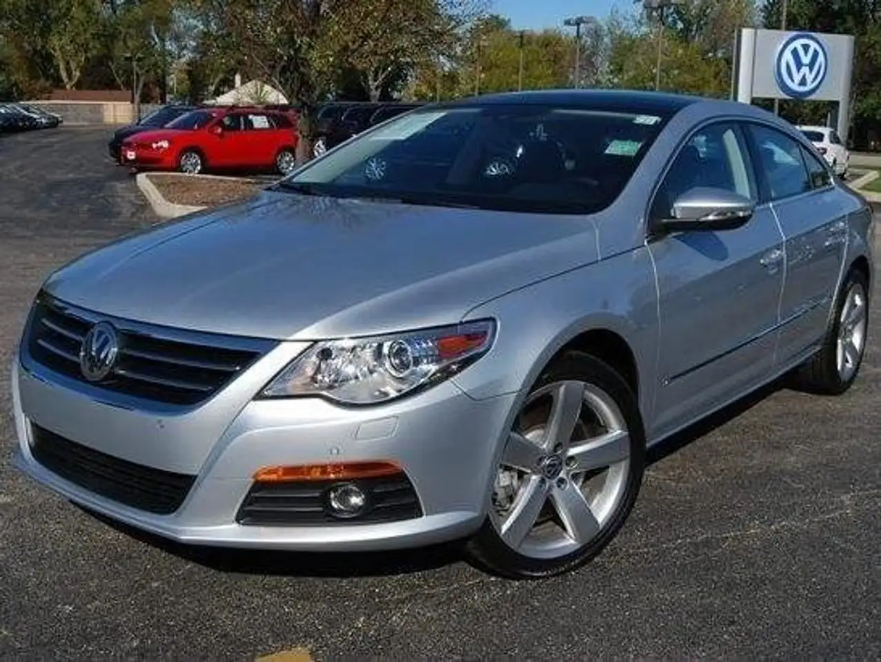 Volkswagen Passat CC снимка Volkswagen Passat CC