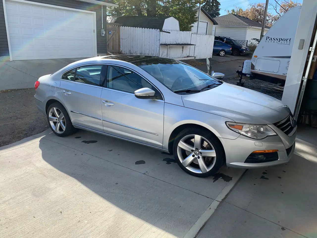 Volkswagen Passat CC снимка Volkswagen Passat CC