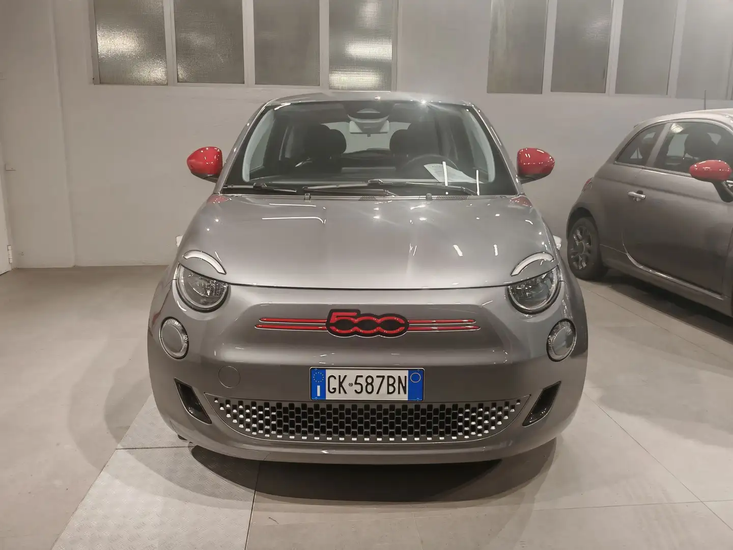 Fiat 500e Red Berlina Gris - 2