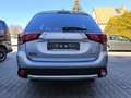 Mitsubishi Outlander SUV-Star 2WD Silber - thumbnail 4