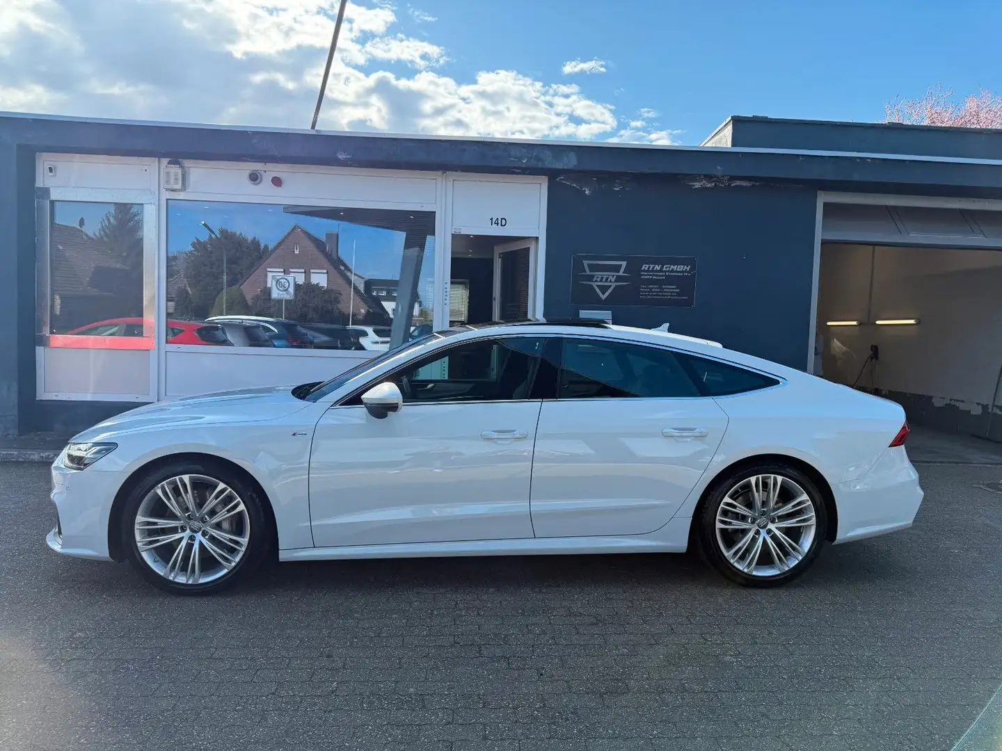 Audi A7 Sportback 50 TDI Qu. 3x S-Line Matrix Pano Weiß - 2