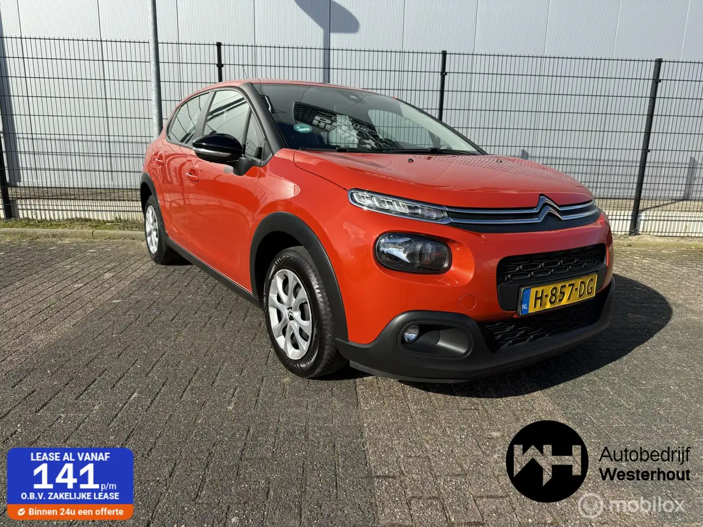 Citroen C3 1.2 PureTech S&S Feel Edition NAP Dealer Onderhoud Oranje - 1