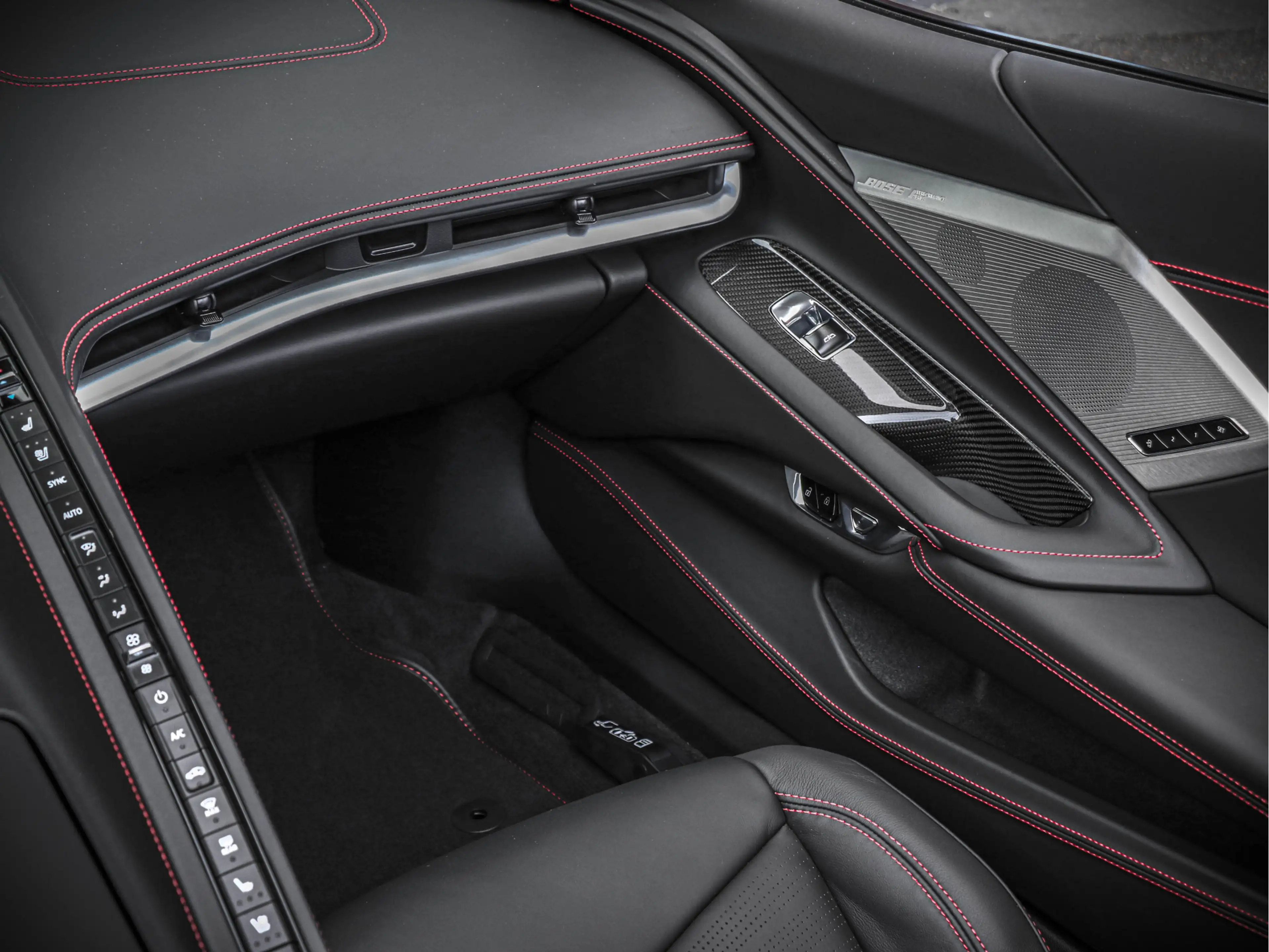 Chevrolet Corvette C8 Stingray Cabriolet | 3LT | Z51 Package | Front — photo 15