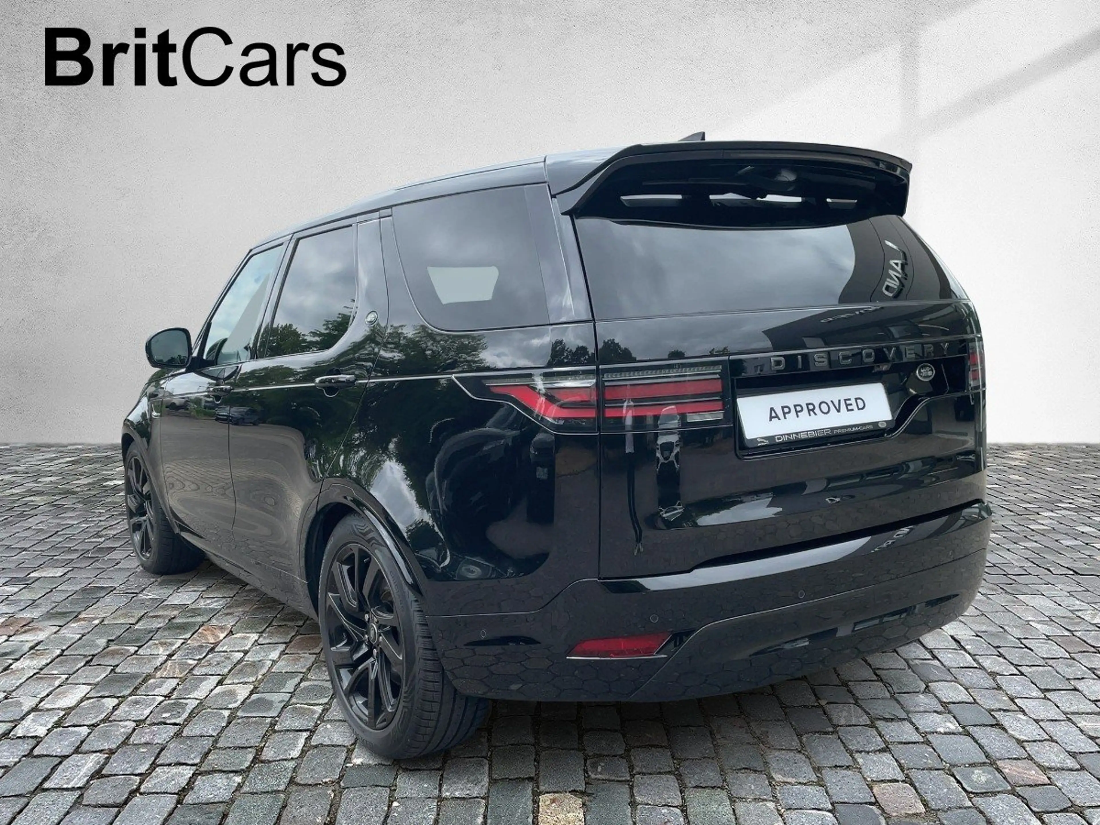 Land Rover Discovery 5 D250 R-Dynamic SE Luft  AHK Pano — photo 4