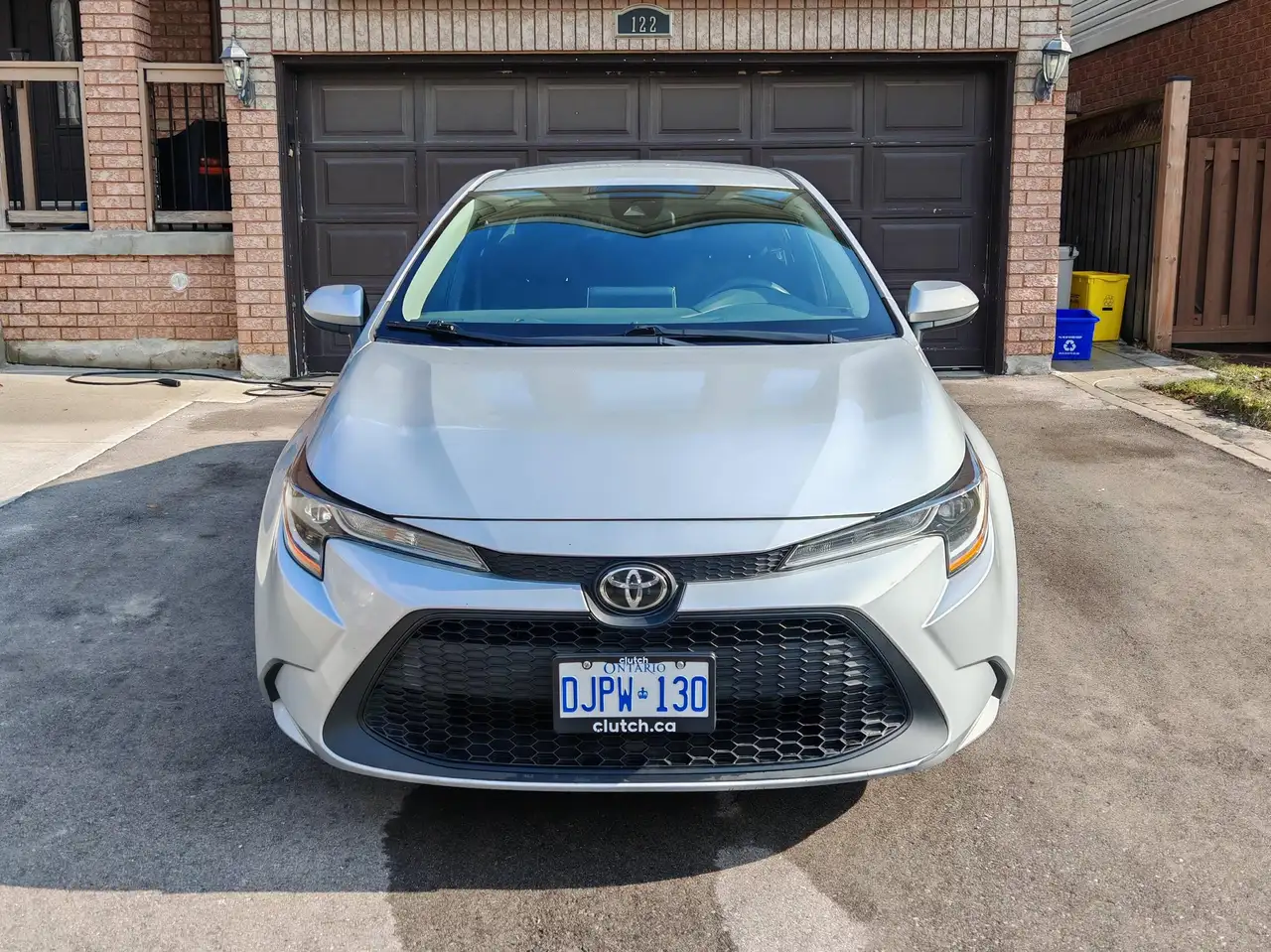 2021 Toyota Corolla LE — photo 1