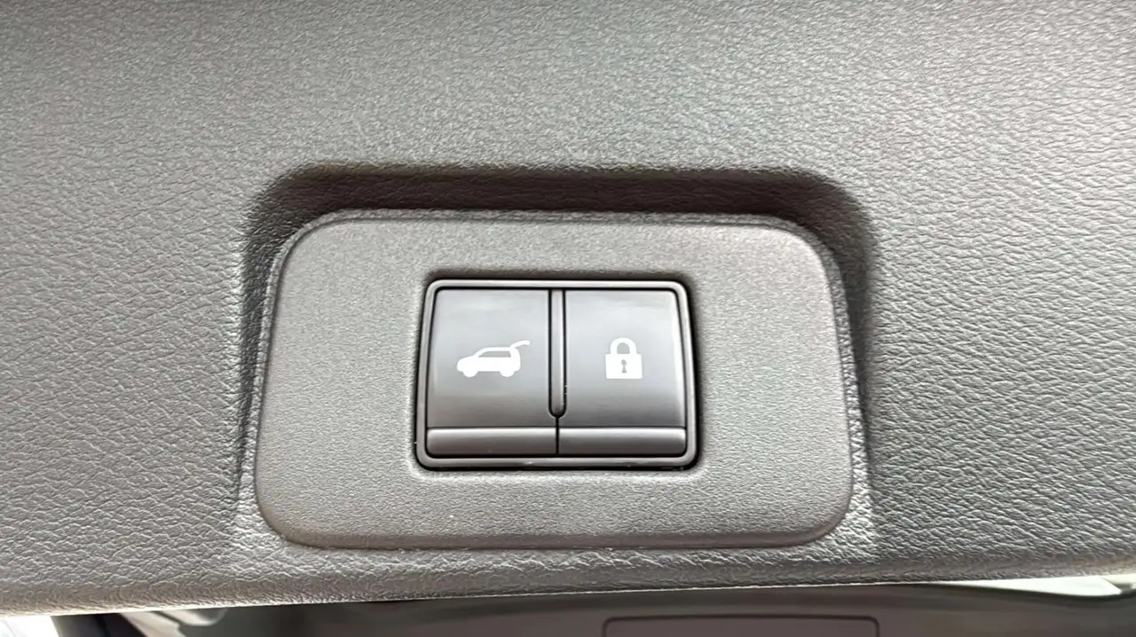 Nissan Rogue photo Nissan Rogue