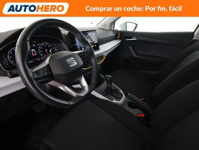 Seat Arona view 12