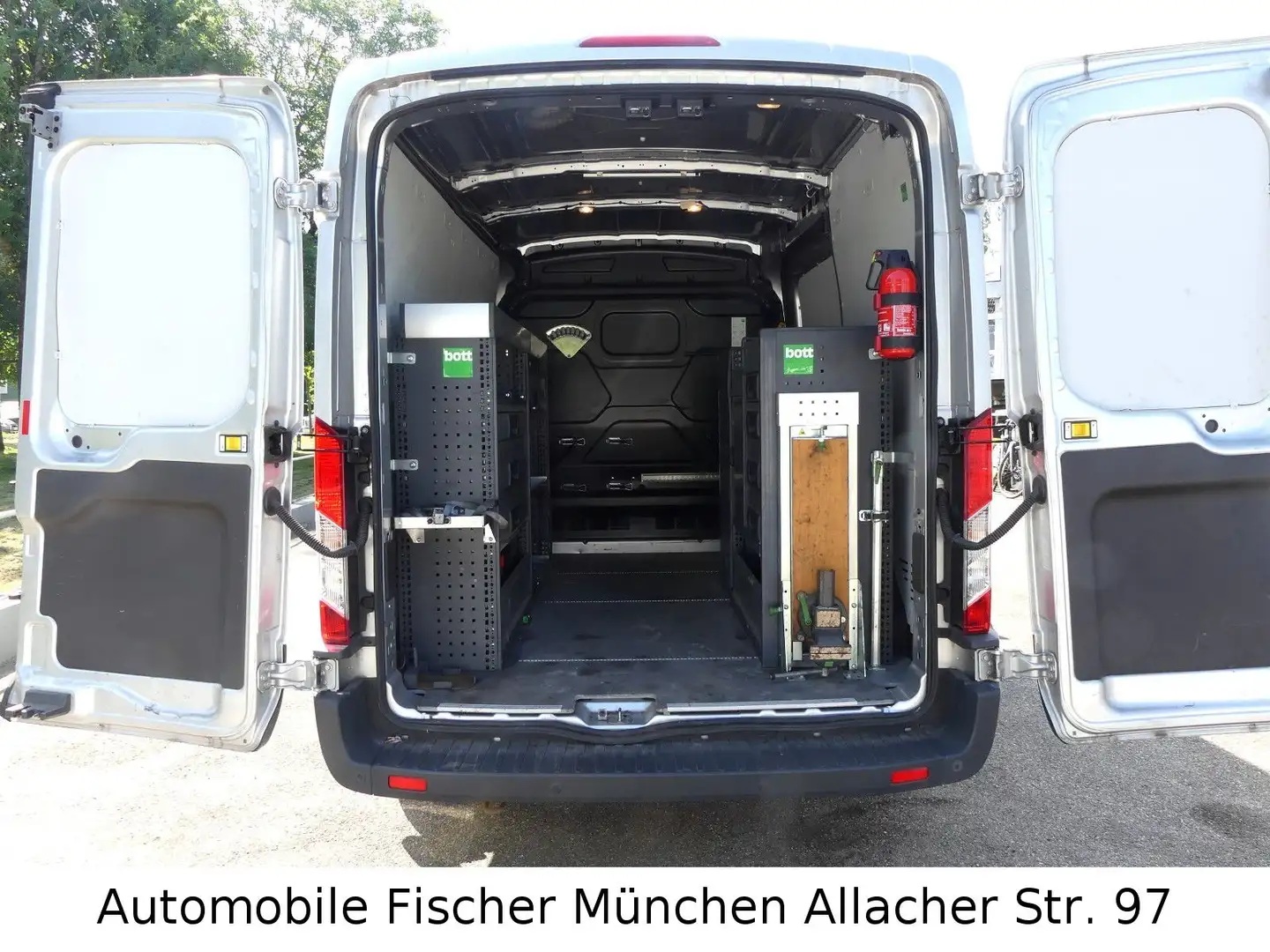 Ford Transit Kasten 310 L2H2 Standh. Bott Regale SHZ Silber - 1