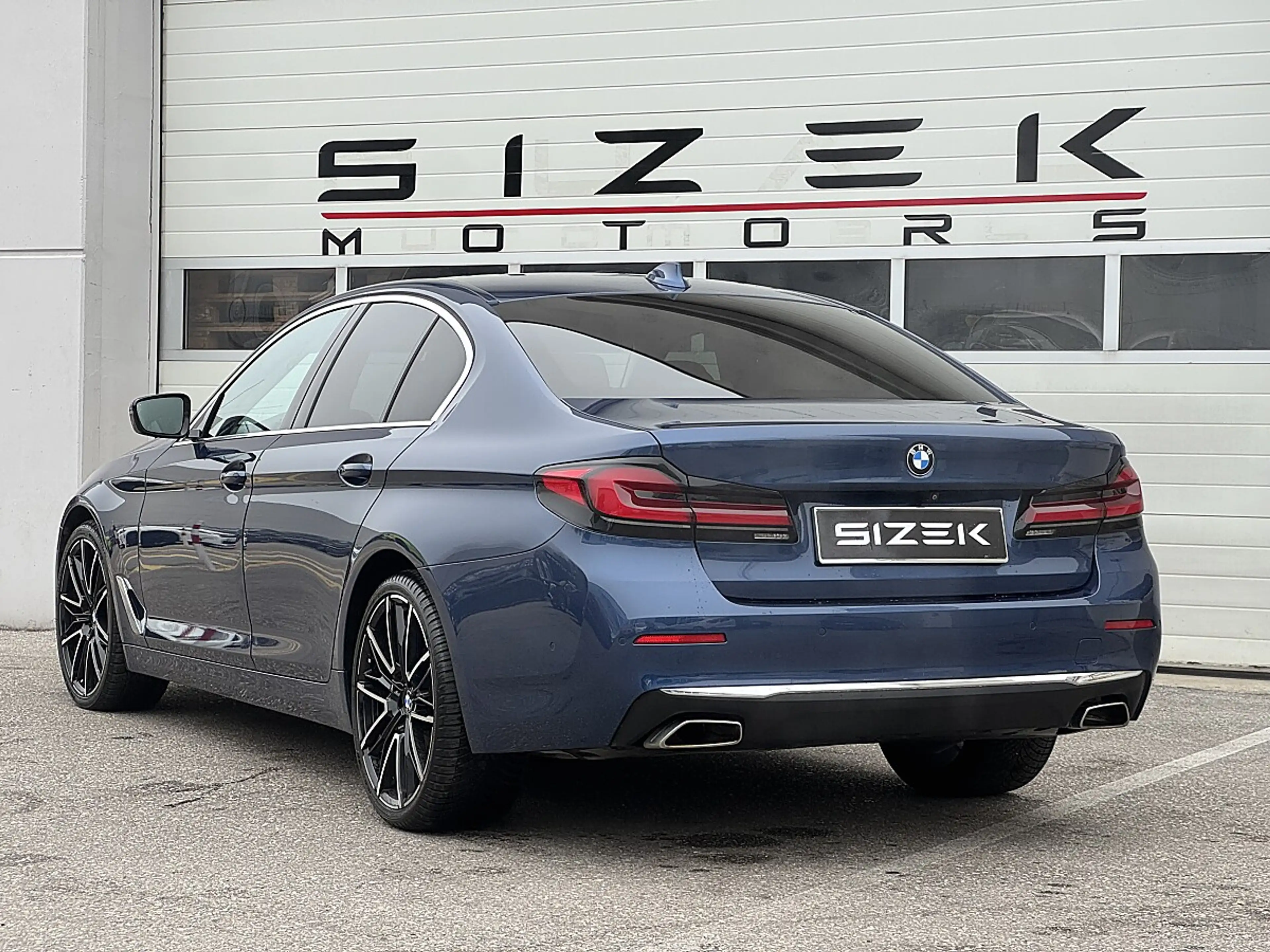 BMW 530 d xDrive 48 V Aut.|KAMERA|NAVI|LED|STHZG|ACC — photo 3