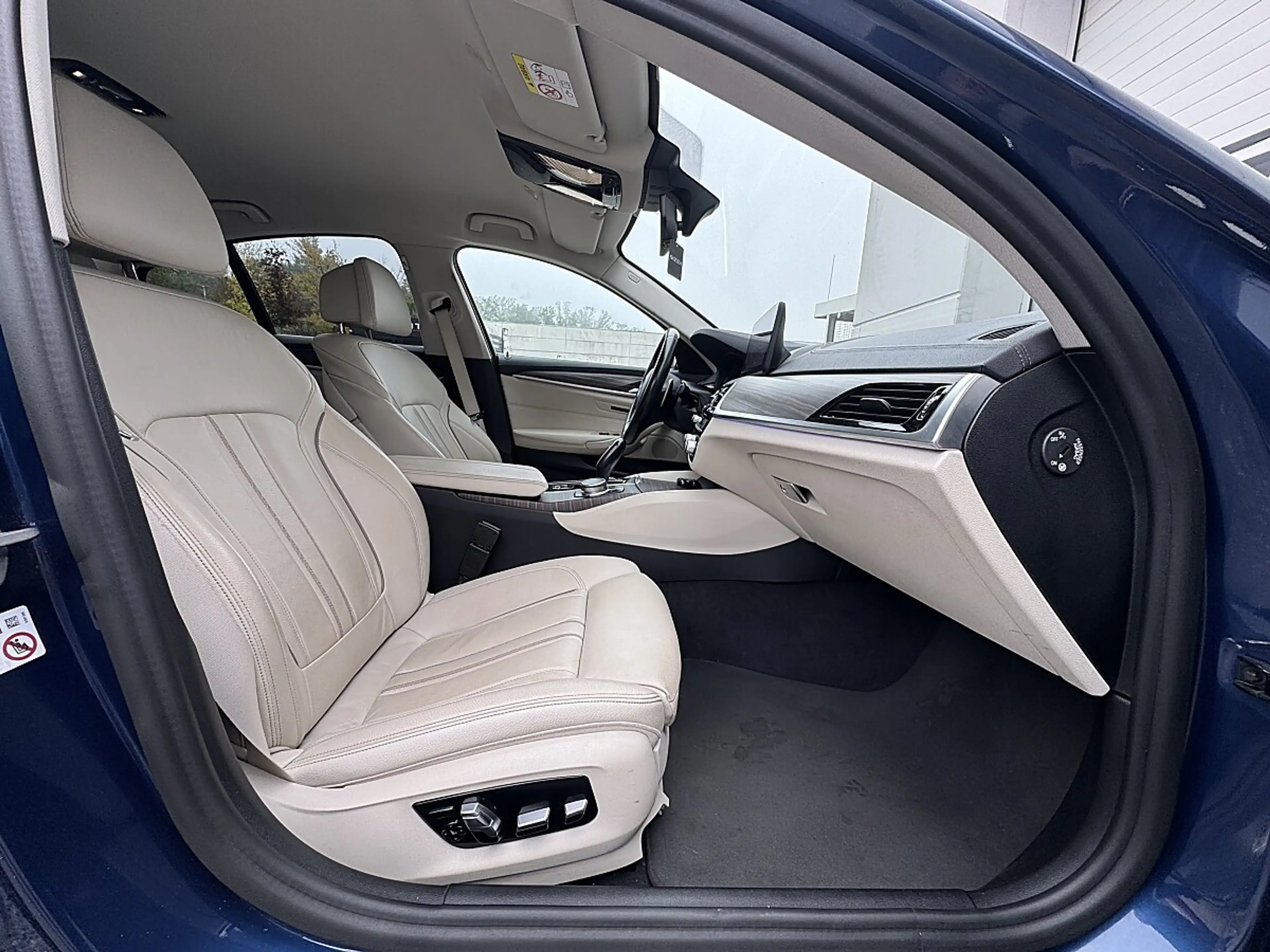 BMW 530 d xDrive 48 V Aut.|KAMERA|NAVI|LED|STHZG|ACC — photo 12
