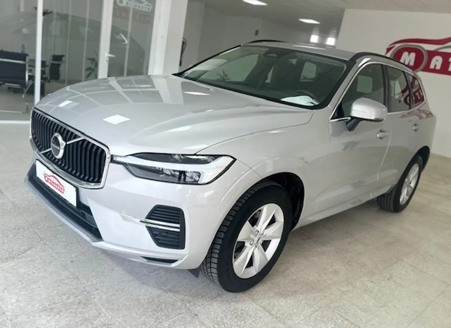 Volvo XC60 B4 Plus Dark Gris - 1