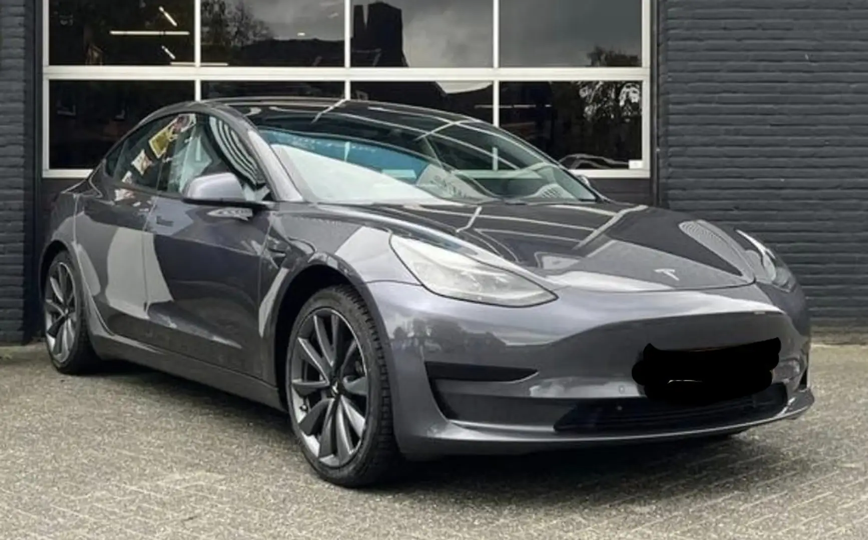 Tesla Model 3 Standard Range RWD plus - 1