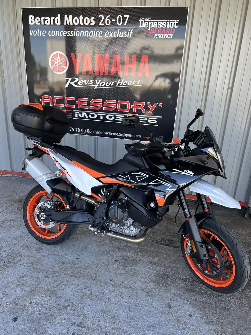 KTM 890 SMT - 1