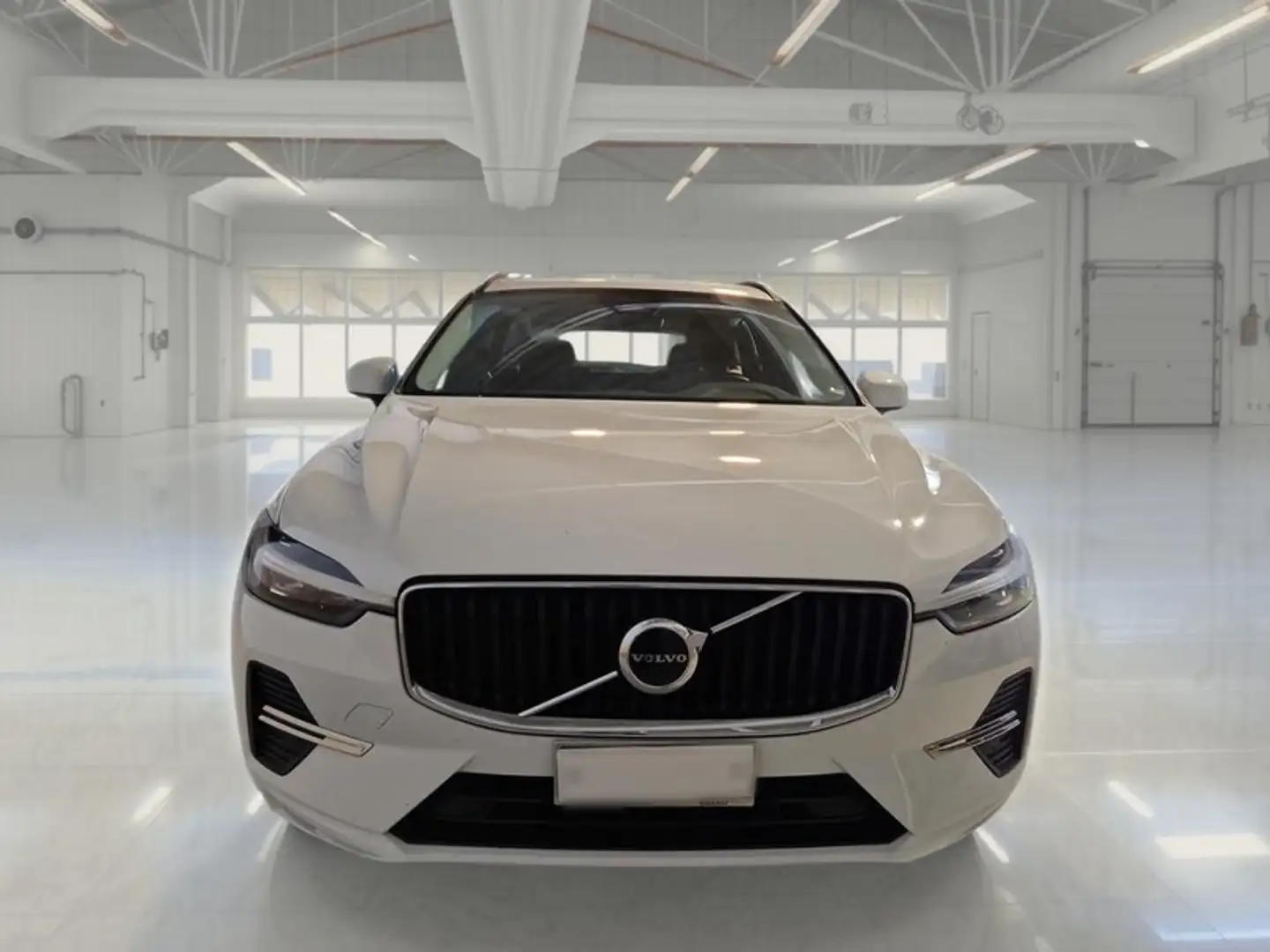 Volvo XC60 B4 D automatico Momentum Pro - 2