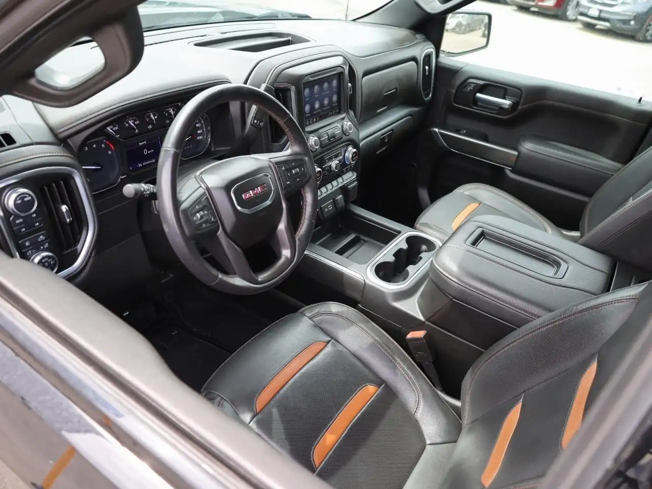 GMC Sierra 1500 снимка GMC Sierra 1500