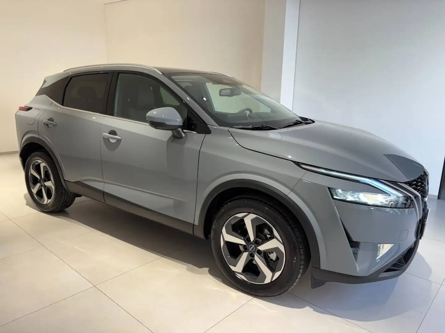 Nissan Qashqai 1.3 mhev N-Connecta 2wd 158cv xtronic - 1