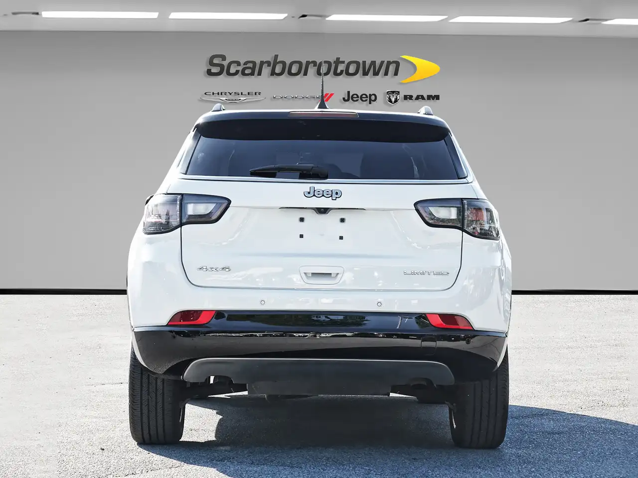 Jeep Compass photo Jeep Compass