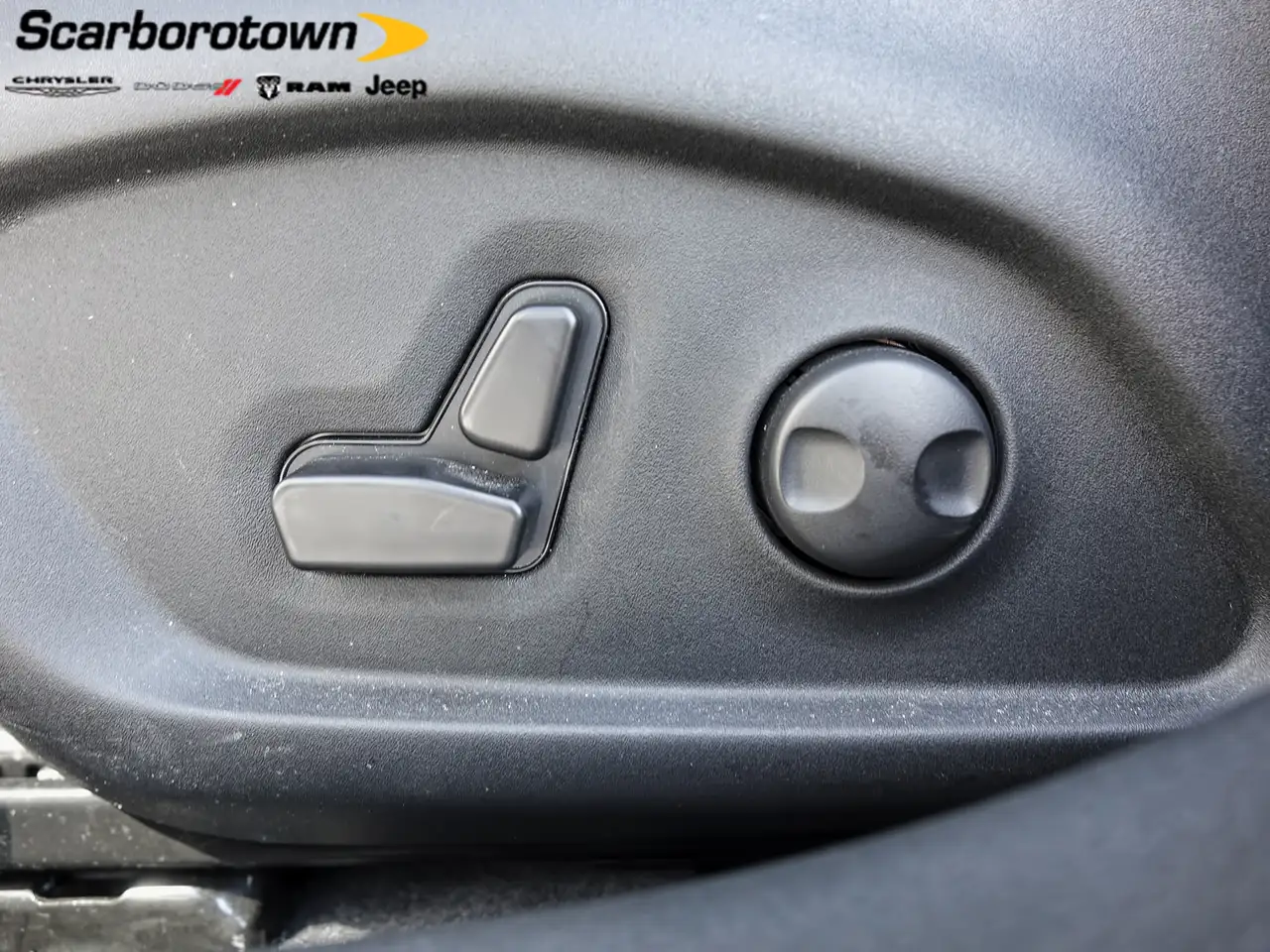 Jeep Compass photo Jeep Compass