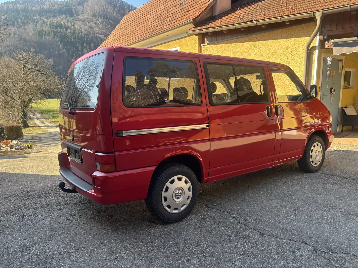 Volkswagen T4 Caravelle 2-3-3 Comfortline 2,5 TDI - 2