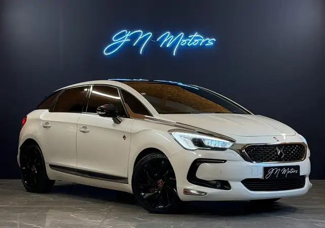 DS Automobiles DS 5 Ds5 2.0 bluehdi 180 performance line garantie 12 mois