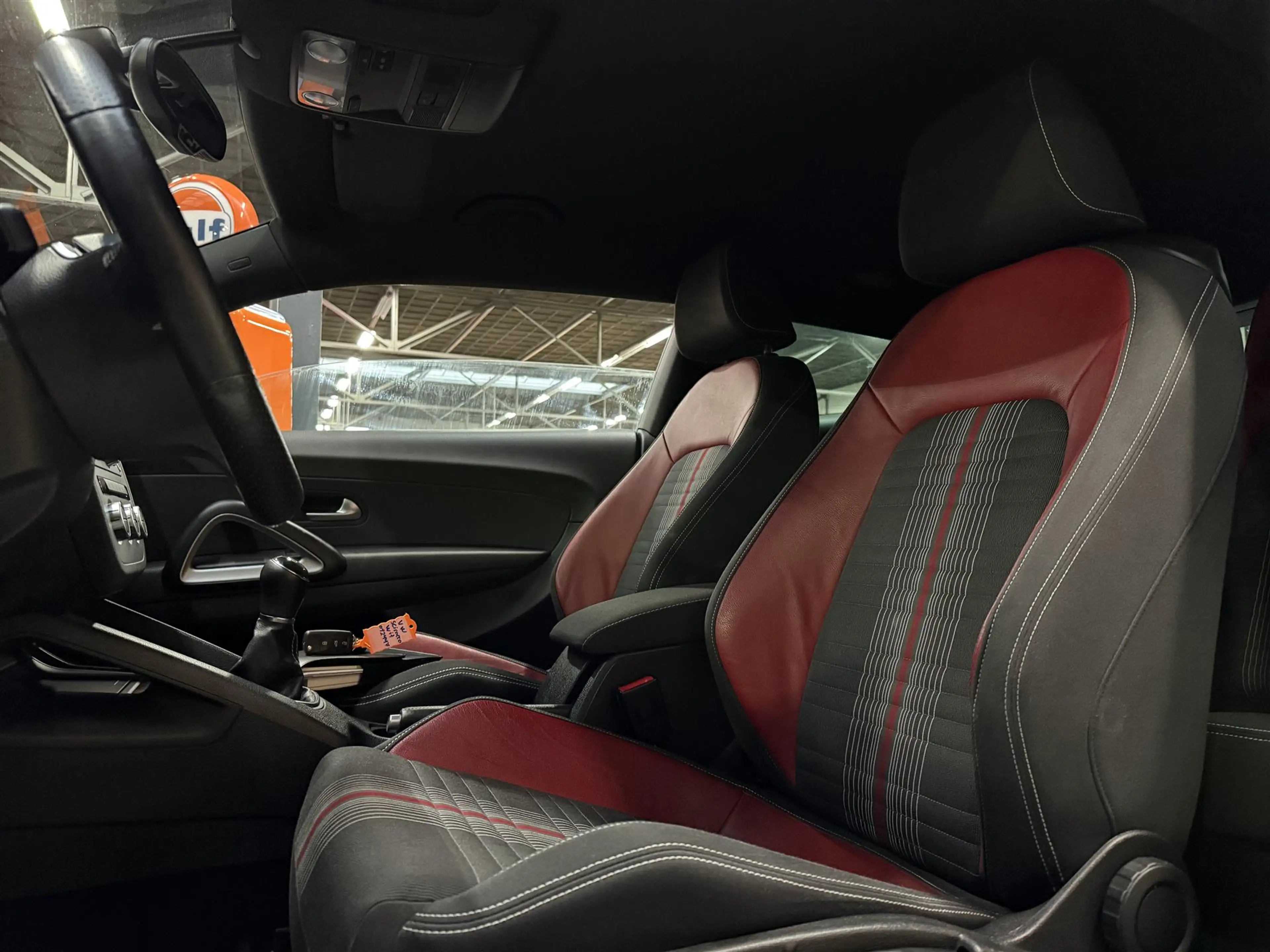 Volkswagen Scirocco 1.4 TSI ZEER Uniek!! 31DKM!! NAVI!! Clima!! Nette — photo 11