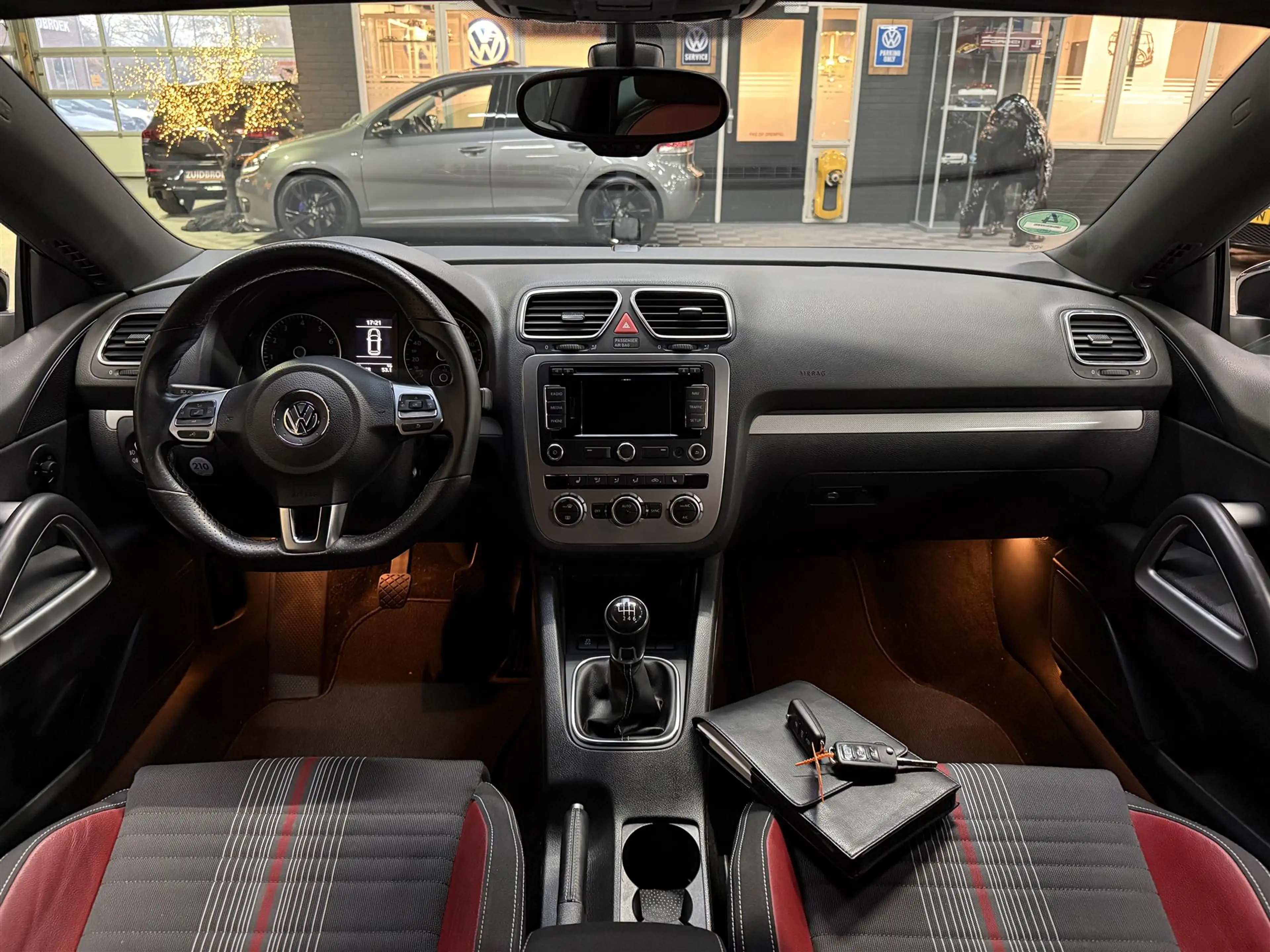 Volkswagen Scirocco 1.4 TSI ZEER Uniek!! 31DKM!! NAVI!! Clima!! Nette — photo 13