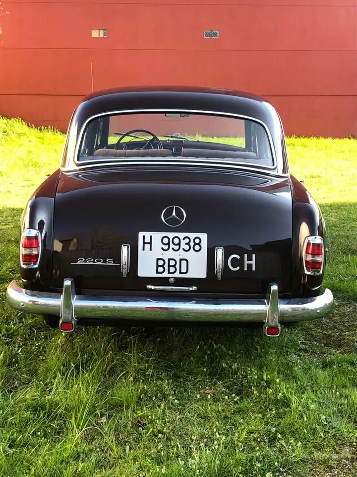 Mercedes-Benz 220, foto 4