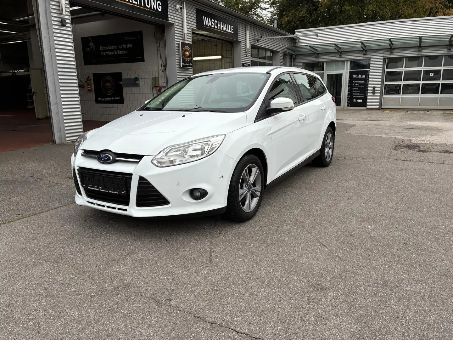 Ford Focus Sync Edition Weiß - 2