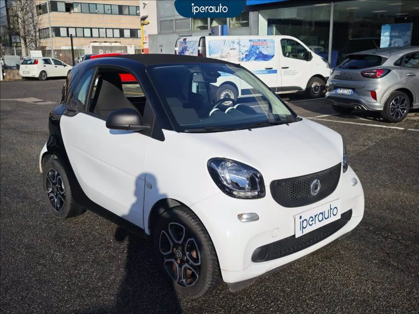 smart forTwo 1.0 youngster 71cv twinamic Alb - 2