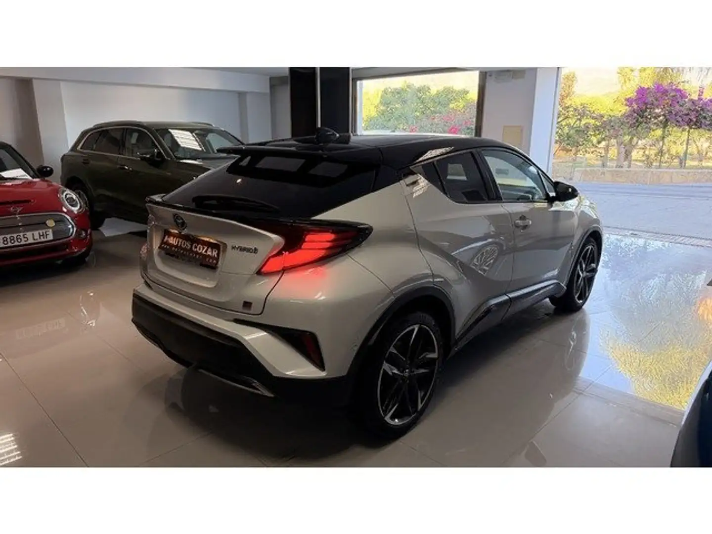 Toyota C-HR 180H GR Sport Black Edition Blanco - 2