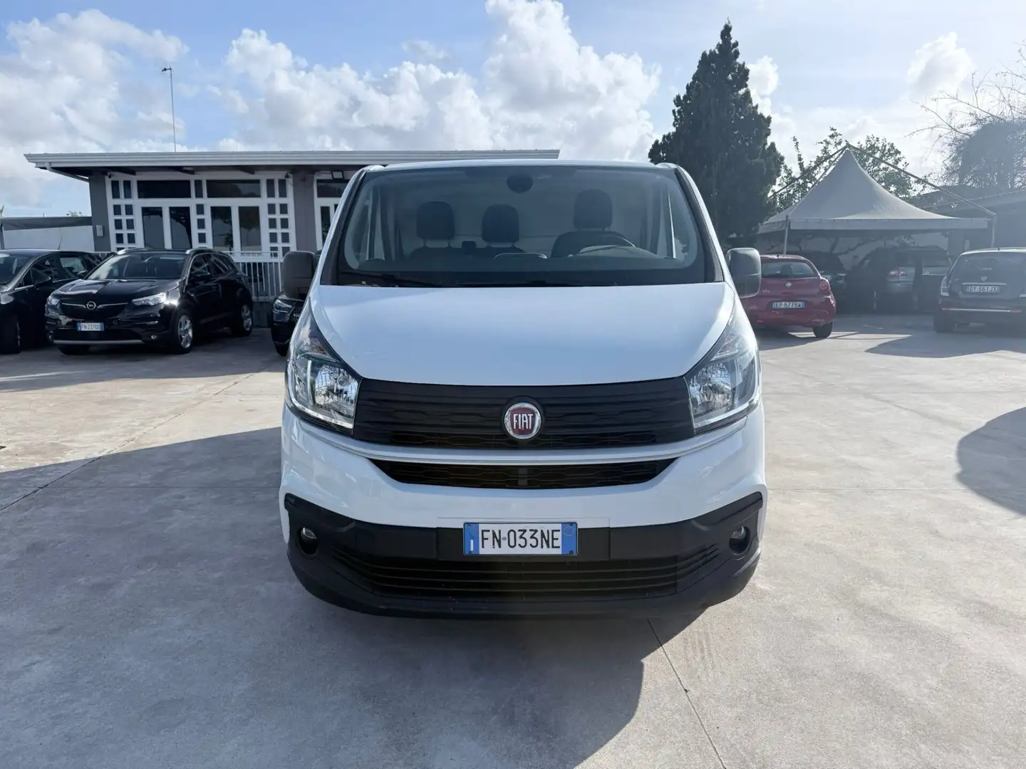 Fiat Talento Talento 1.6 MJT 120CV PC-TN Furgone 10q Weiß - 1