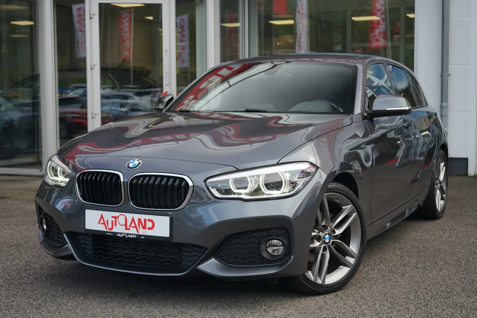 BMW 118 118i M Sport LED Navi Tempomat Sitzheizung PDC Gris - 2