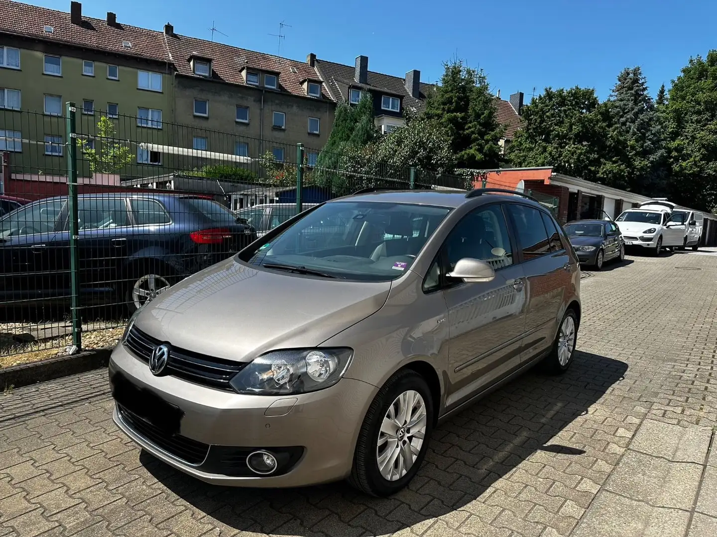 Volkswagen Golf Plus VI Life TÜV NEU*2.HAND* CHECKHEFT Braun - 1